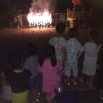 最後は、打ち上げ花火を見て大興奮の子どもたちでした。