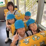 楽しみにしていた海鮮BBQに向けて、バスで出発しました。