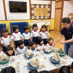 高井晴美先生に、お椀の作り方を教えてもらいました。