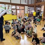 交通ルールについてのクイズを行いました。みんなしっかりと答えられていました。