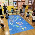 家族の方と一緒に遊んで、子ども達も嬉しそうでした。参観に来て頂き、ありがとうございました。