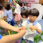 先生や語り部の方とも協力して付けました。