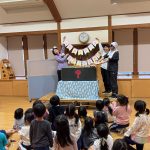 最後はみんなでお祝いをしました。１０月生まれのお友達、お誕生日おめでとう！