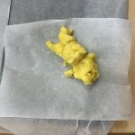 個性あふれる形に仕上がりました。焼き上がりが楽しみです。