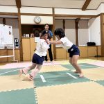 みんな真剣な表情で取り組んでいました。