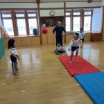 みんなが大好きなドッチボールをしました。練習の成果が出て、上手にキャッチしていました。
