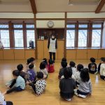 園や園以外での不審者対応について学びました。