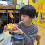 おやつの時間に食べました。